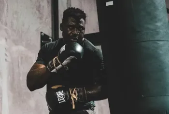 Après plusieurs semaines d’absence, Francis Ngannou s’exprime enfin sur les réseaux sociaux