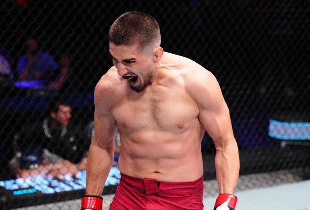 Baisangur Susurkaev signe le premier TKO de la saison du Contender Series avec un coup de pied frontal dévastateur | DWCS 77 Baisangur Susurkaev signe le premier TKO de la saison du Contender Series avec un coup de pied frontal dévastateur | DWCS 77