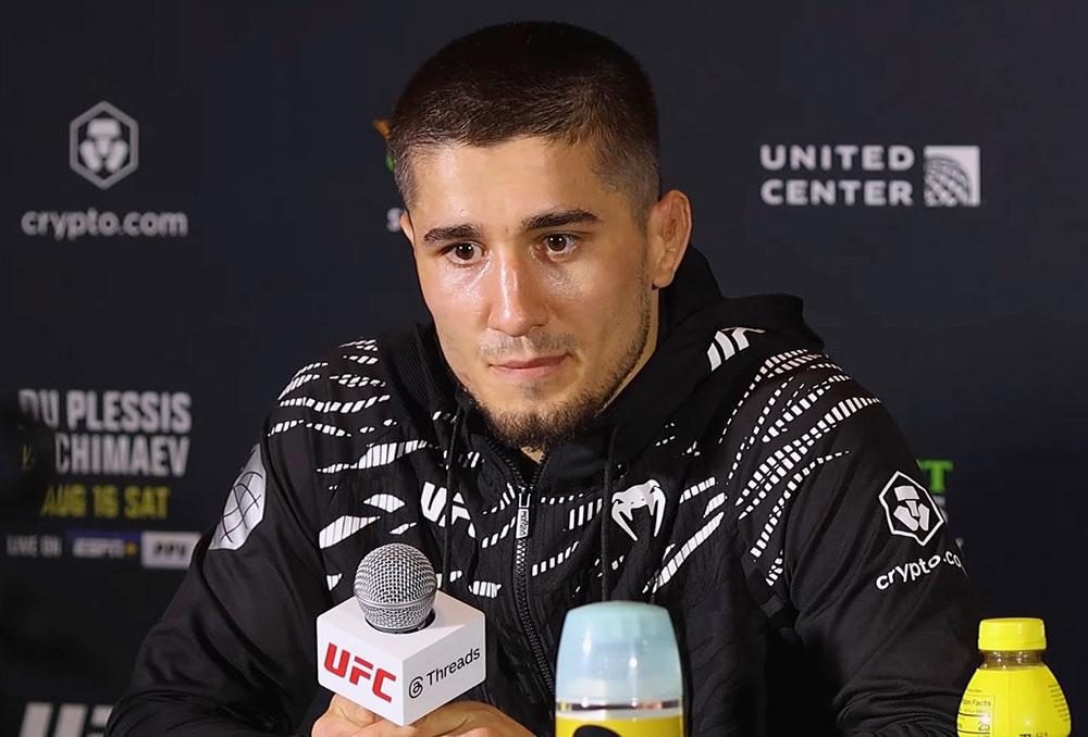Baisangur Susurkaev sur son exploit à l'UFC 319 : “Quatre jours, ce n'est pas assez pour être prêt”