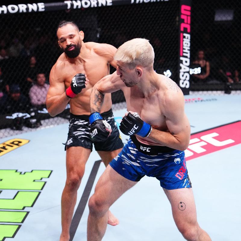 Kyle Daukaus signe un retour explosif en seulement 43 secondes en battant Michel Pereira par KO à l'UFC Shanghai Kyle Daukaus signe un retour explosif en seulement 43 secondes en battant Michel Pereira par KO à l'UFC Shanghai