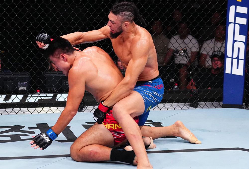 Johnny Walker justifie sa tentative de takedown et nie toute intention de tricherie | UFC Shanghai