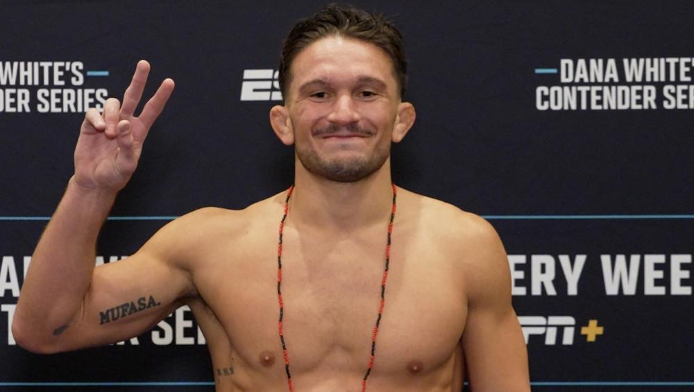 Jean-Paul Lebosnoyani, prospect sous-estimé, veut confirmer son statut face à la puissance de frappe de Jack Congdon | DWCS 80 Jean-Paul Lebosnoyani, prospect sous-estimé, veut confirmer son statut face à la puissance de frappe de Jack Congdon | DWCS 80