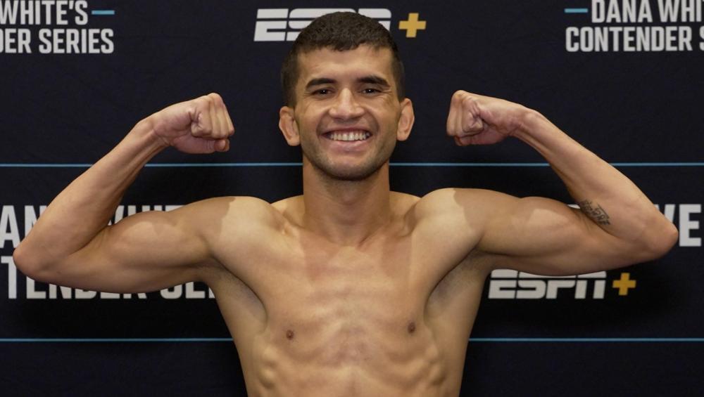 Eduardo Chapolin mise sur son expérience pour dominer An Tuan Ho et décrocher un contrat avec l'UFC | DWCS 80 Eduardo Chapolin mise sur son expérience pour dominer An Tuan Ho et décrocher un contrat avec l'UFC | DWCS 80