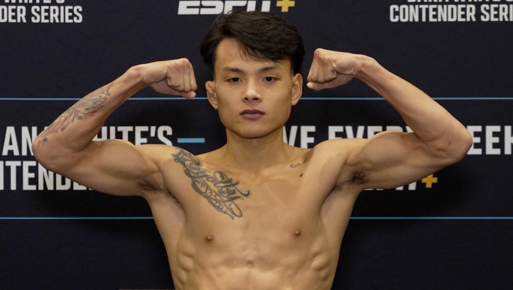 Eduardo Chapolin mise sur son expérience pour dominer An Tuan Ho et décrocher un contrat avec l'UFC | DWCS 80 Eduardo Chapolin mise sur son expérience pour dominer An Tuan Ho et décrocher un contrat avec l'UFC | DWCS 80