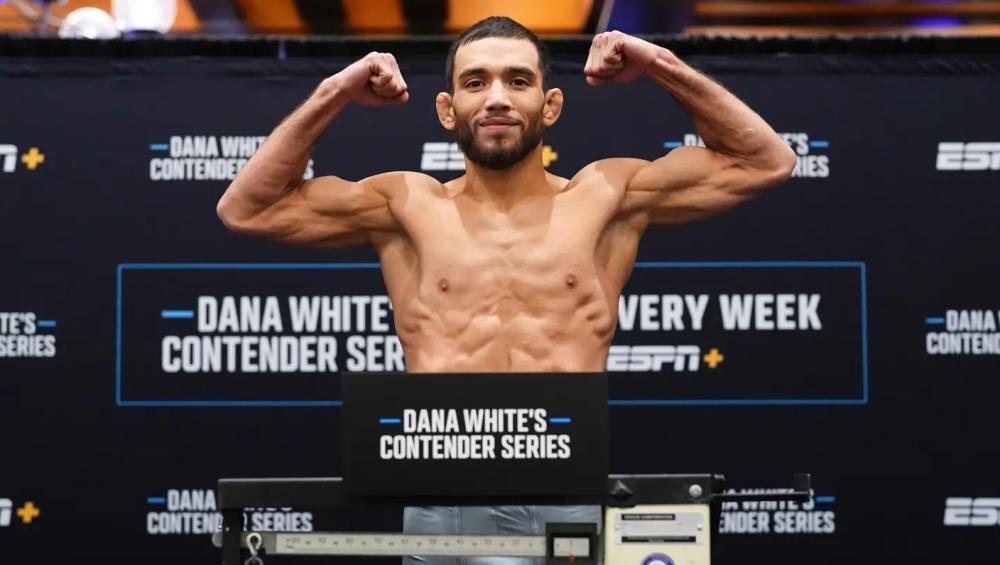 Brahyan Zurcher et Murtazali Magomedov : l'épreuve de vérité pour deux poids plumes aux ambitions élevées | DWCS 83 Brahyan Zurcher et Murtazali Magomedov : l'épreuve de vérité pour deux poids plumes aux ambitions élevées | DWCS 83