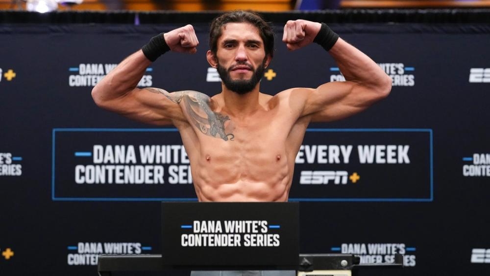 Javier Reyes et Justice Torres s'affrontent pour décrocher un contrat UFC dans la catégorie des poids plumes | DWCS 83 Javier Reyes et Justice Torres s'affrontent pour décrocher un contrat UFC dans la catégorie des poids plumes | DWCS 83