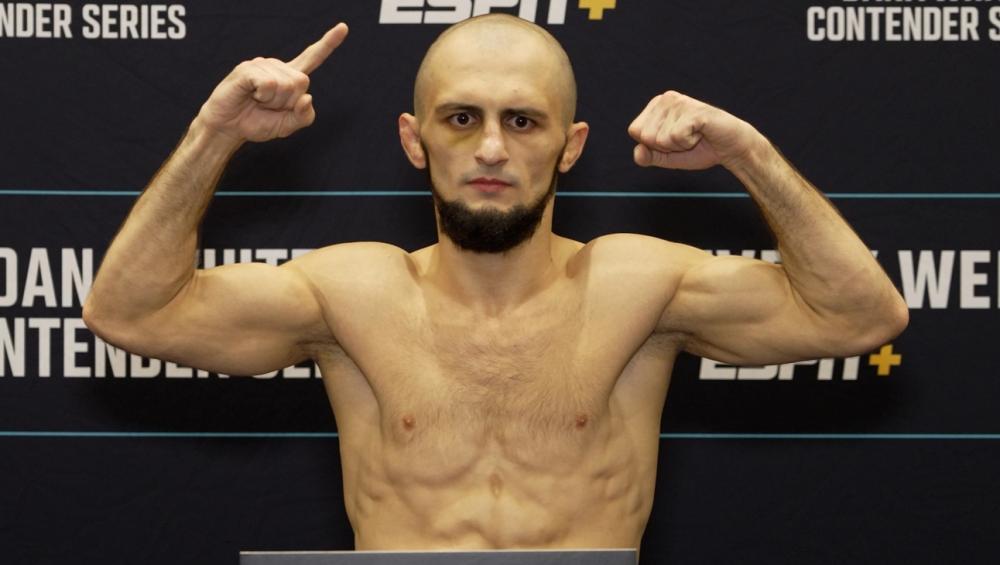 Rashid Vagabov contre Paulo da Silva, un affrontement décisif entre la lutte et le jiu-jitsu brésilien | DWCS 84 Rashid Vagabov contre Paulo da Silva, un affrontement décisif entre la lutte et le jiu-jitsu brésilien | DWCS 84