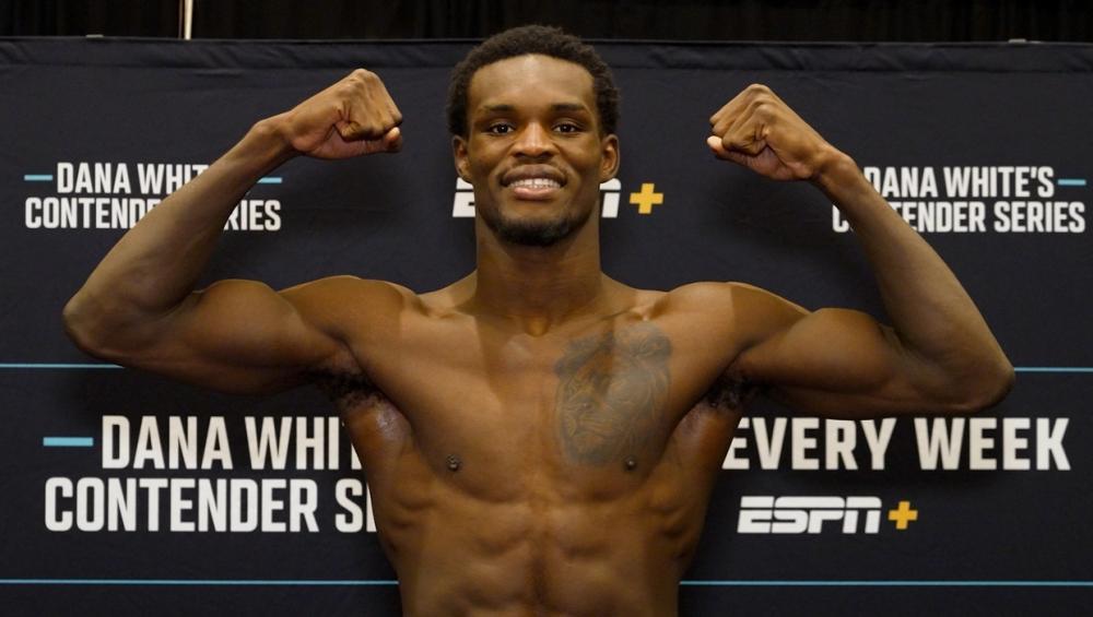 Expérience de Vitor Costa contre la jeunesse explosive de Damian Pinas pour une place à l'UFC | DWCS 84 Expérience de Vitor Costa contre la jeunesse explosive de Damian Pinas pour une place à l'UFC | DWCS 84
