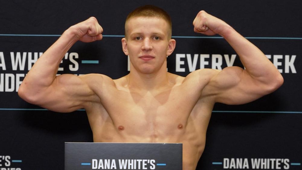 Adrian Luna Martinetti teste son arsenal complet face à l'explosivité de Mark Vologdin | DWCS 85 Adrian Luna Martinetti teste son arsenal complet face à l'explosivité de Mark Vologdin | DWCS 85