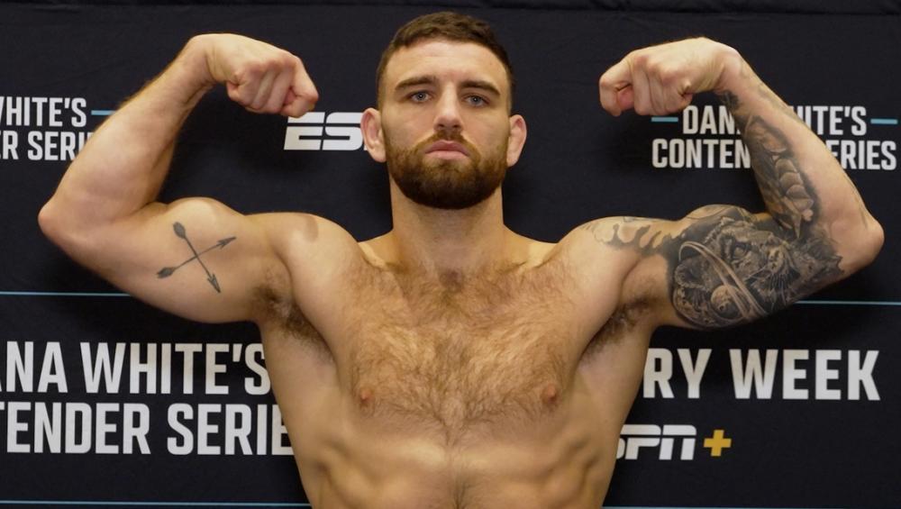 Un contrat à l'UFC en jeu : Luke Fernandez affronte Rafael Pergentino dans un duel déséquilibré | DWCS 85 Un contrat à l'UFC en jeu : Luke Fernandez affronte Rafael Pergentino dans un duel déséquilibré | DWCS 85