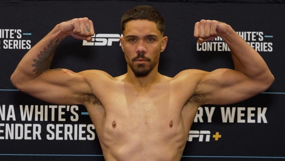 Face à Luis Felipe Dias, Donavon Hedrick se présente en énigme avec six victoires mais aucun adversaire de calibre | DWCS 85 Face à Luis Felipe Dias, Donavon Hedrick se présente en énigme avec six victoires mais aucun adversaire de calibre | DWCS 85