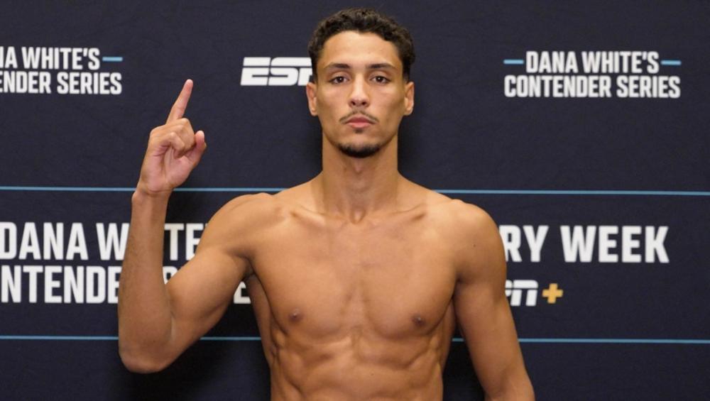 Marwan Rahiki contre Ananias Mulumba : deux prospects d'élite pour un seul contrat UFC | DWCS 86 Marwan Rahiki contre Ananias Mulumba : deux prospects d'élite pour un seul contrat UFC | DWCS 86
