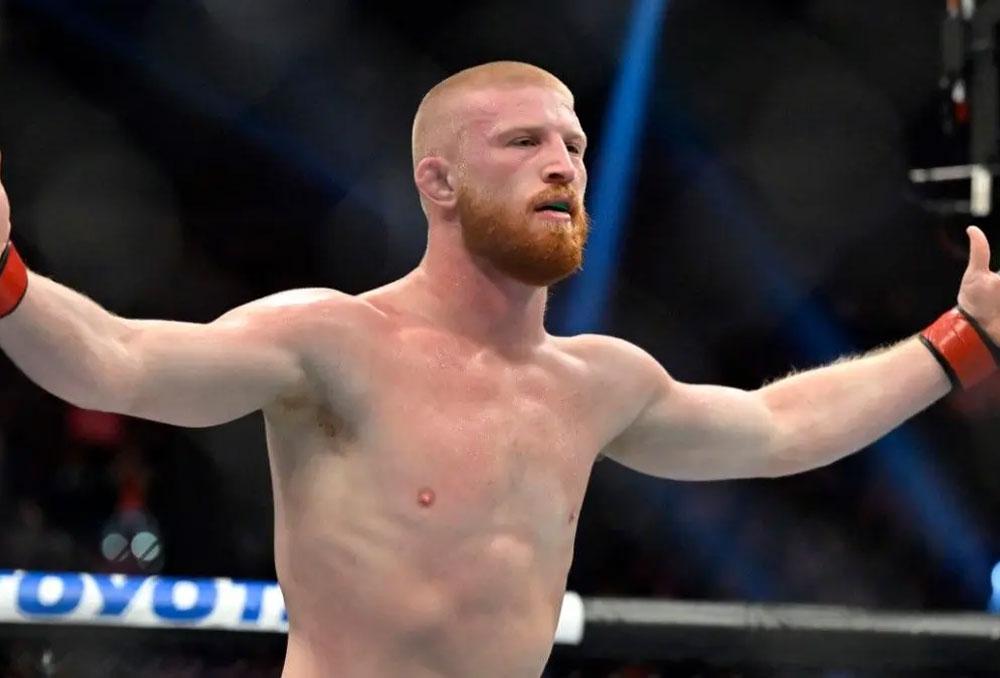 Bo Nickal contre Rodolfo Vieira : la lutte américaine affronte le jiu-jitsu brésilien à l'UFC 322 Bo Nickal contre Rodolfo Vieira : la lutte américaine affronte le jiu-jitsu brésilien à l'UFC 322