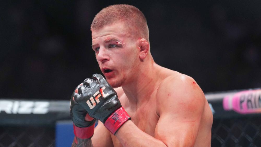 Grant Dawson affronte le dangereux Manuel Torres pour un duel décisif chez les poids légers à l’UFC 323 Grant Dawson affronte le dangereux Manuel Torres pour un duel décisif chez les poids légers à l’UFC 323