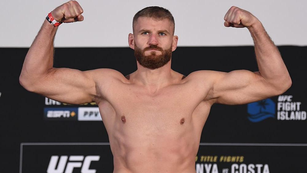 Jan Blachowicz tentera de stopper l’ascension fulgurante de Bogdan Guskov lors d’un choc à haute tension | UFC 323 Jan Blachowicz tentera de stopper l’ascension fulgurante de Bogdan Guskov lors d’un choc à haute tension | UFC 323
