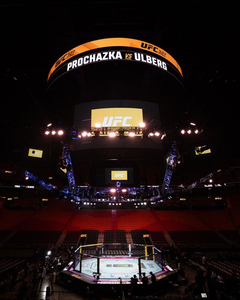 Octogone de l'UFC 327 Prochazka vs Ulberg, événement numéroté en direct Octogone de l'UFC 327 Prochazka vs Ulberg, événement numéroté en direct