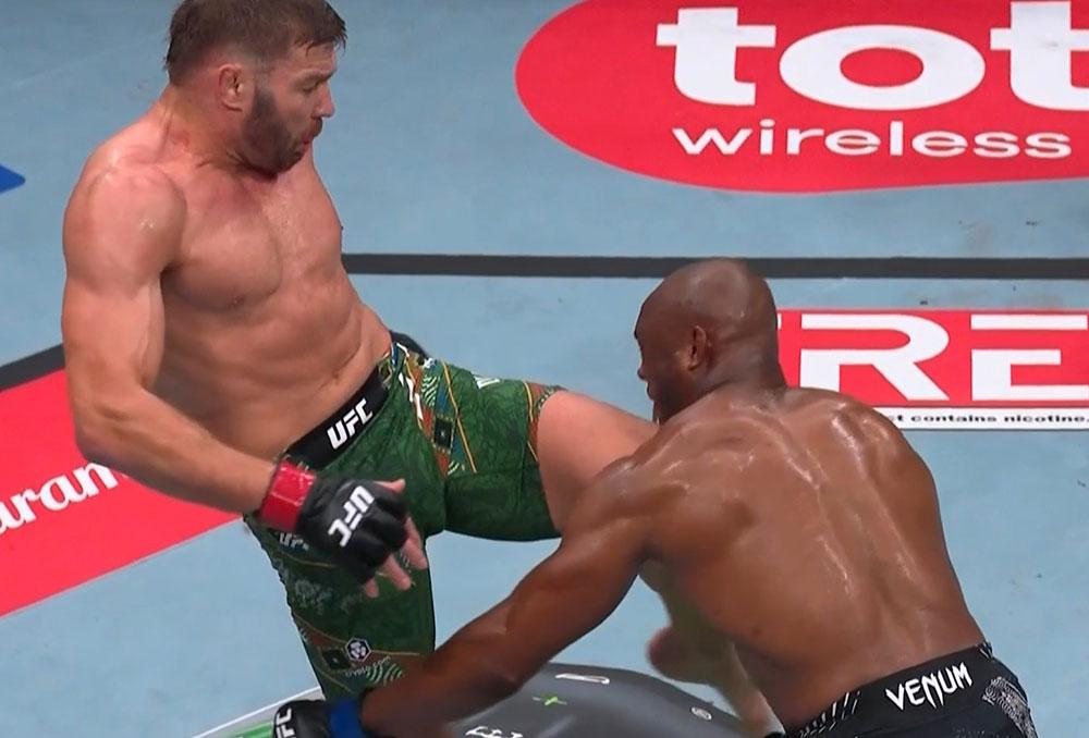 UFC Oklahoma City : Dricus Du Plessis domine Kamaru Usman et réclame une chance pour la ceinture