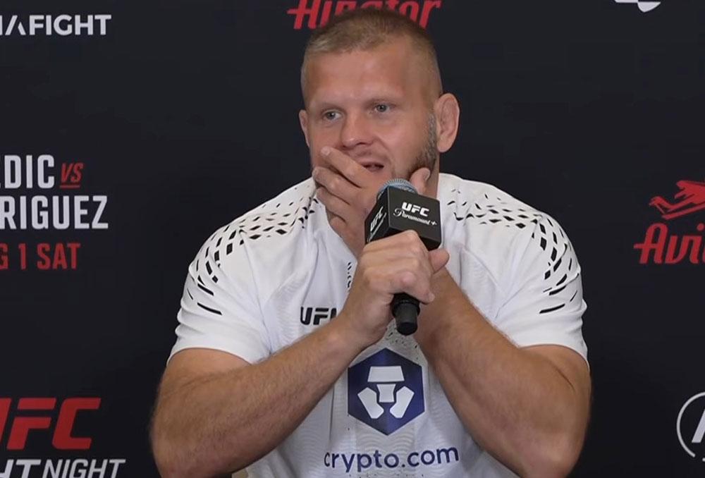 UFC Belgrade : Marcin Tybura prêt à accueillir Aleksandar Rakic chez les poids lourds « Un vrai défi physique »