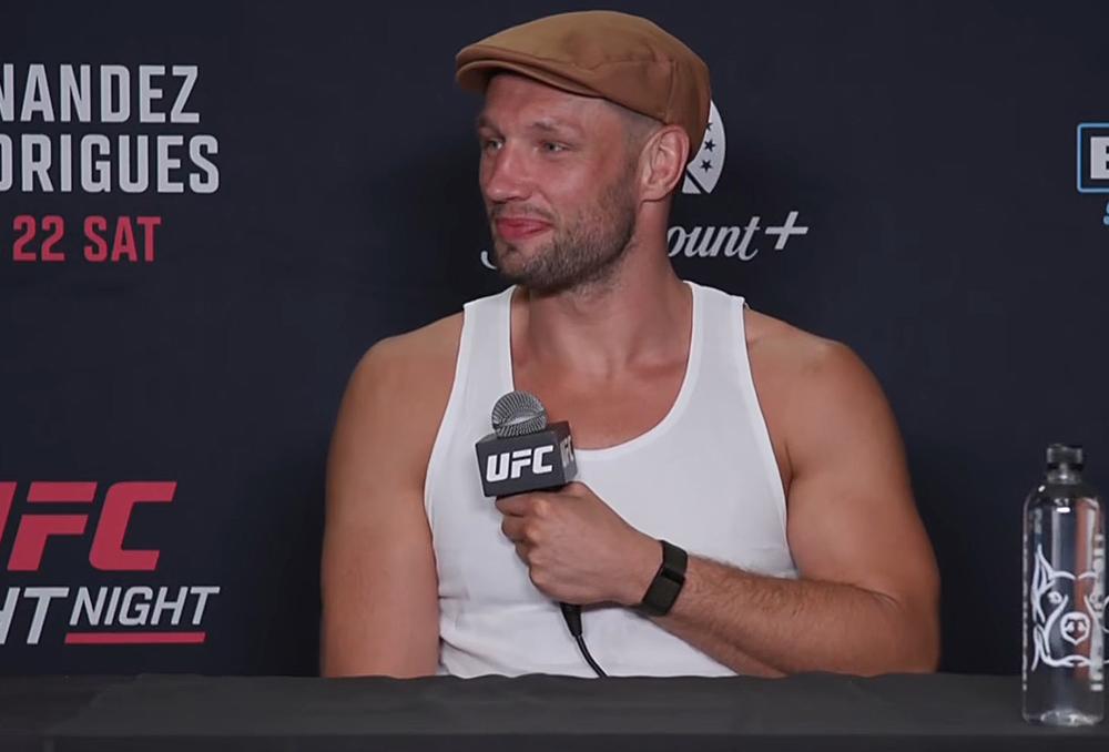 UFC Sacramento : Reinier de Ridder revit chez les poids mi-lourds après l'enfer des coupes de poids