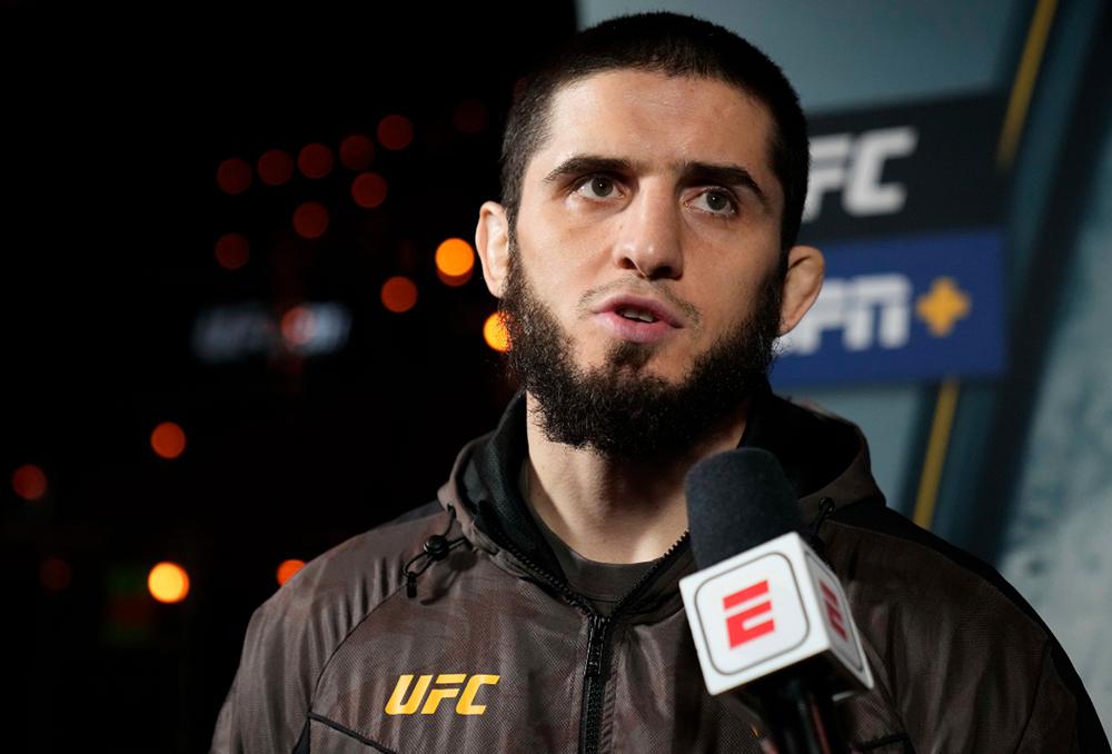 Islam Makhachev annonce avoir encore au moins trois grands combats à disputer