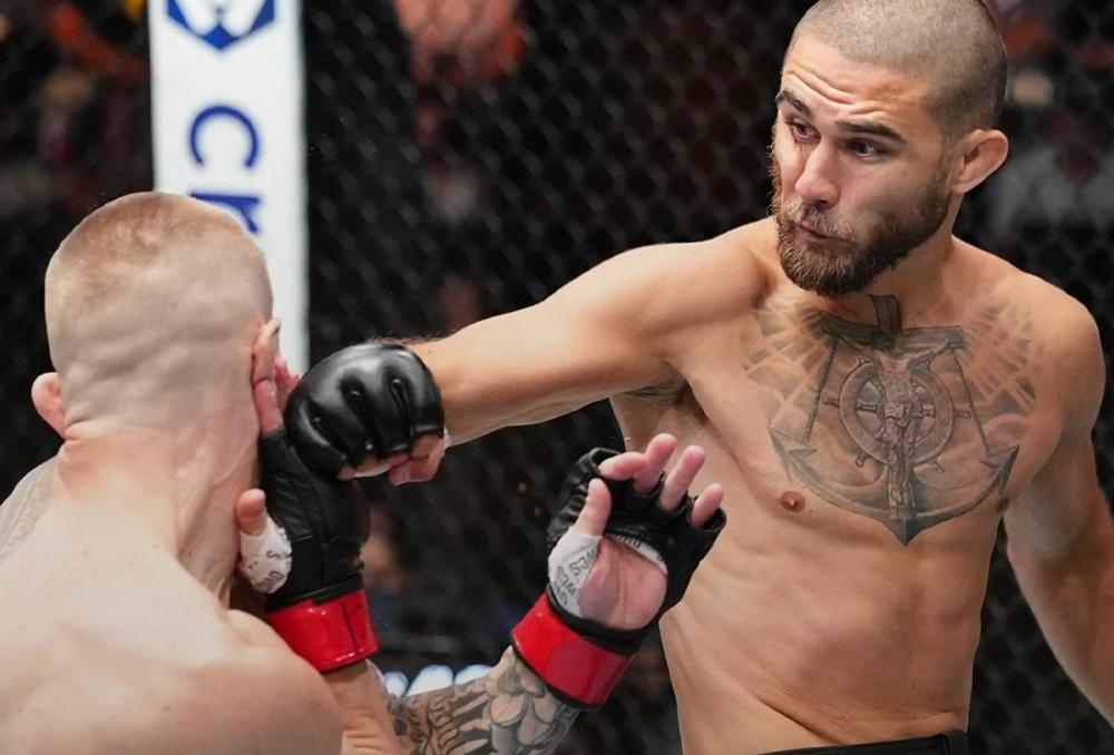 DWCS 90 : Adam Livingston s'impose par décision partagée face à Hunter Smith