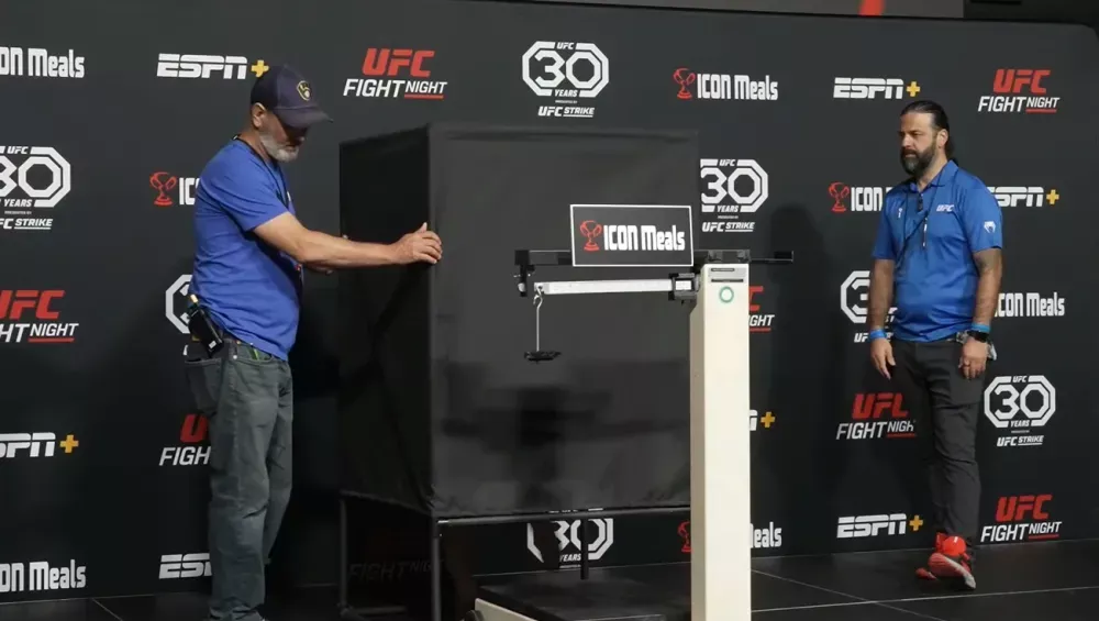 UFC ON ESPN 49 - La pesée: résultats, vidéos, faceoffs