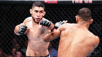 Le combat de Fares Ziam à Mexico : Défier l'altitude et un adversaire coriace au sol | UFC on ESPN+ 95