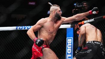Le guerrier Jiří Procházka dompte Aleksandar Rakić par TKO au 2ème round | UFC 300