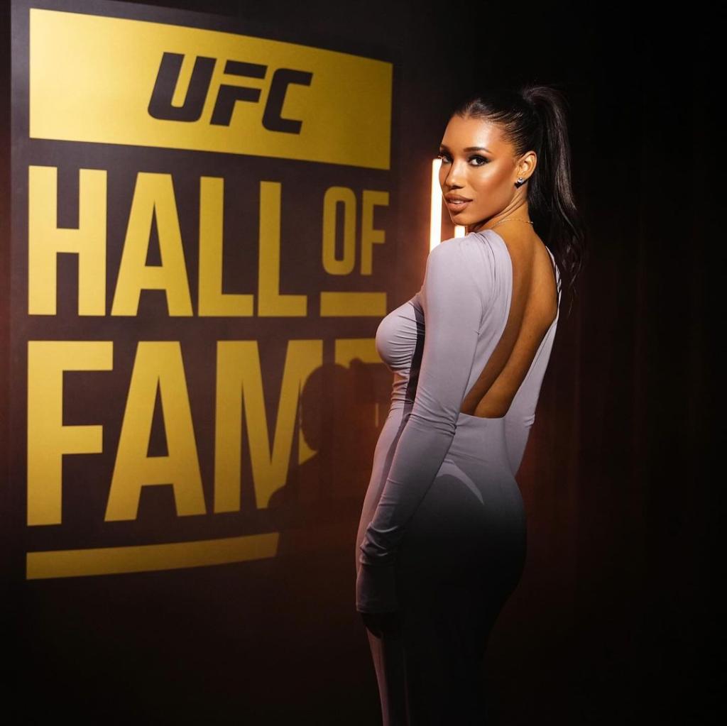 UFC Hall of Fame - Class of 2024 : Brookliyn wren