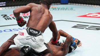 Victoire éclair de Montel Jackson par KO contre Da’Mon Blackshear en 18 secondes | UFC on ESPN 59
