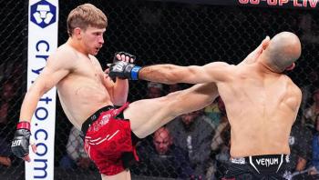 Arnold Allen Bat Giga Chikadze par Décision Unanime | UFC 304