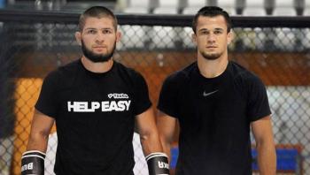 Khabib Nurmagomedov voit en Usman Nurmagomedov l'avenir du MMA mondial | Bellator San Diego