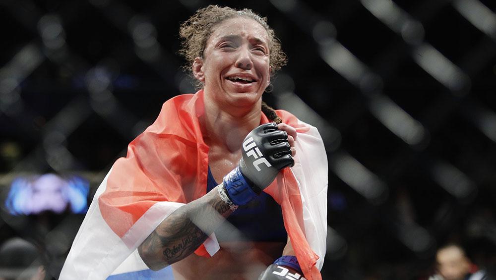 Germaine de Randamie se retire de l'UFC Paris pour blessure, Nora Cornolle affrontera Jacqueline Cavalcanti