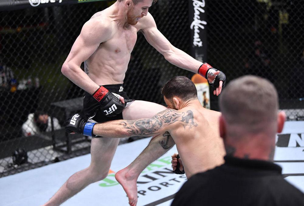 100 KO spectaculaires à l'UFC APEX