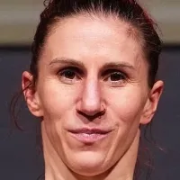 Jamey-Lyn Horth Jamey-Lyn Horth